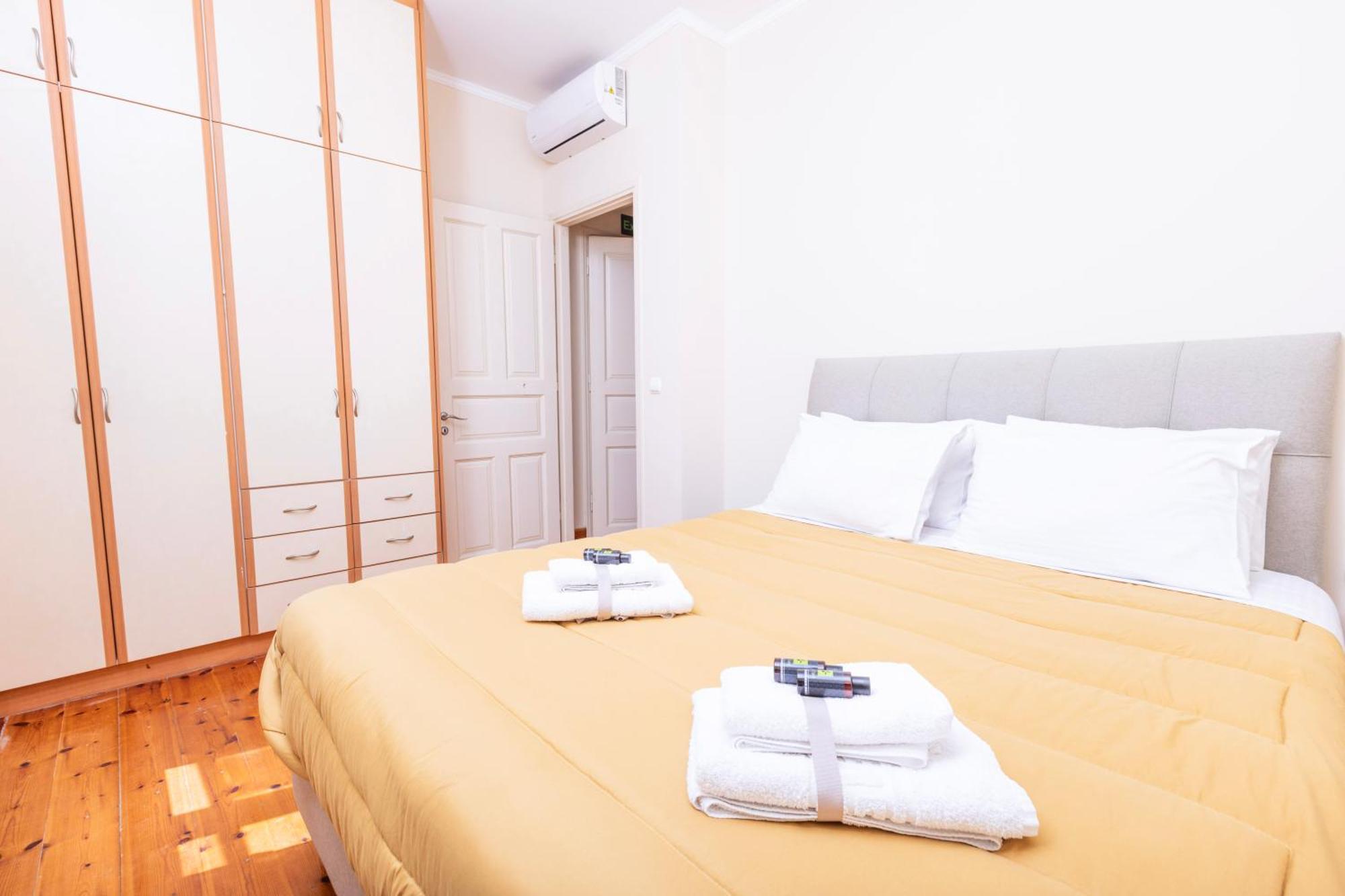 Apartment Mouragia Budget Places